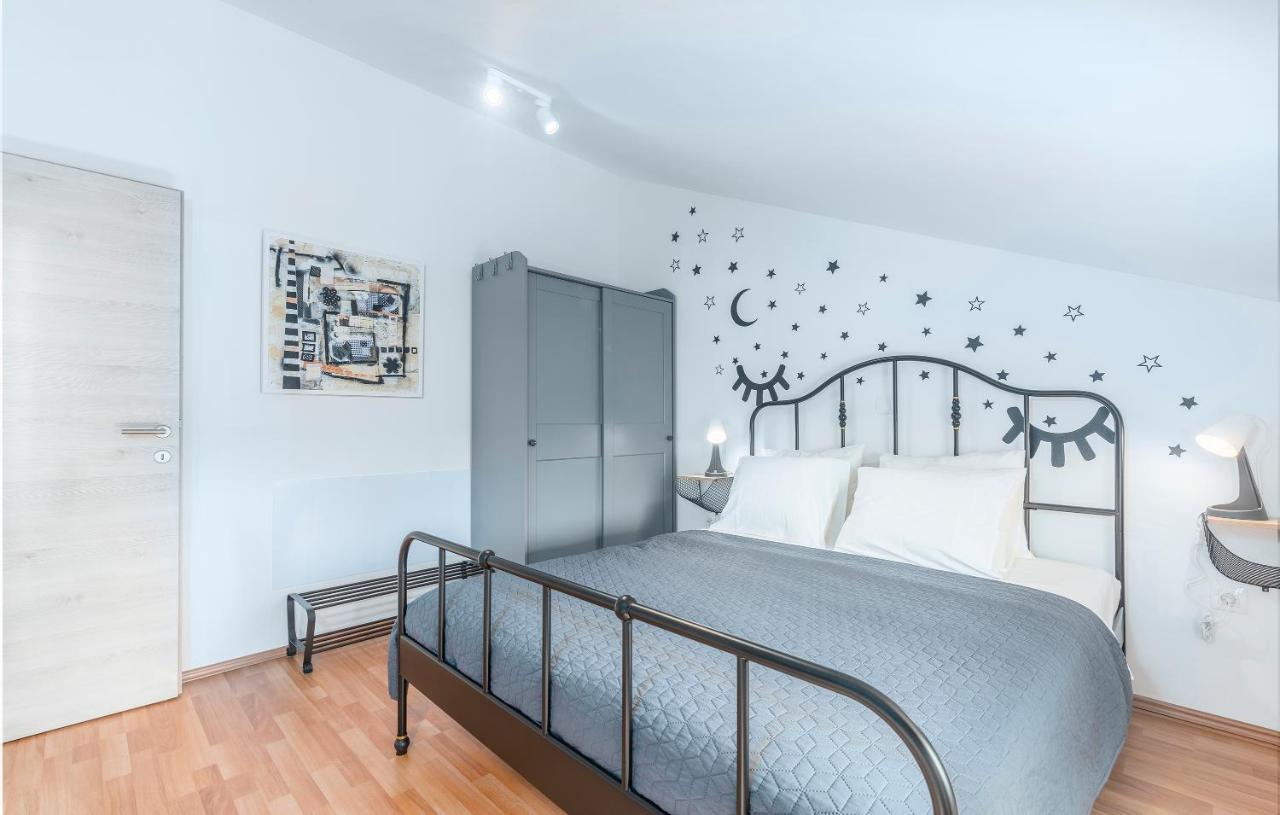 Apartment Serena, Sea View, بيروغ المظهر الخارجي الصورة